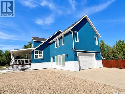 102 Ditson Drive, Kindersley, SK 