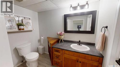 102 Ditson Drive, Kindersley, SK 