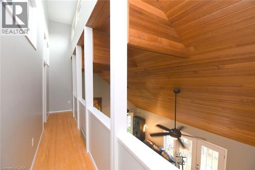 949 Upper Paradise Road, Hamilton, ON 