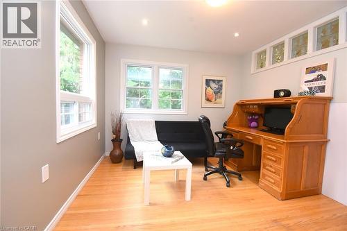 949 Upper Paradise Road, Hamilton, ON 