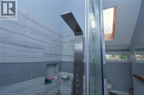 949 Upper Paradise Road, Hamilton, ON 