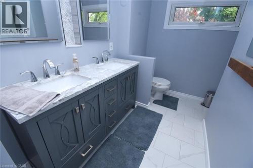 949 Upper Paradise Road, Hamilton, ON 