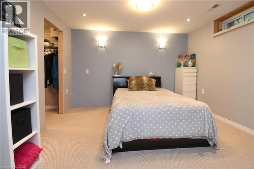 949 Upper Paradise Road, Hamilton, ON 