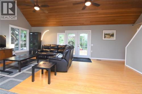 949 Upper Paradise Road, Hamilton, ON 