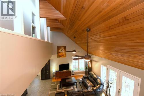 949 Upper Paradise Road, Hamilton, ON 