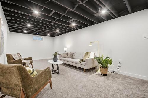 122 Costello Drive, Winnipeg, MB 