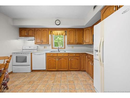 96 Zack Rd, Berry Mills, NB 