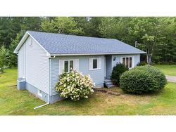 96 Zack RD Berry Mills, NB E1G 2T9