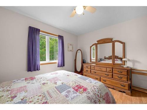 96 Zack Rd, Berry Mills, NB 