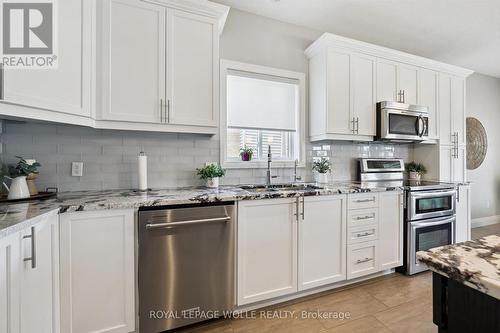 941 Eden Oak Court, Kitchener, ON 