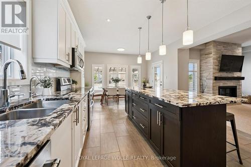 941 Eden Oak Court, Kitchener, ON 