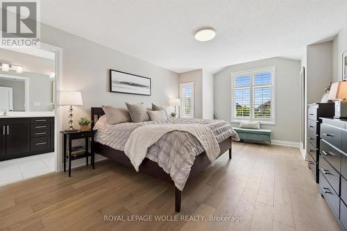 941 Eden Oak Court, Kitchener, ON 