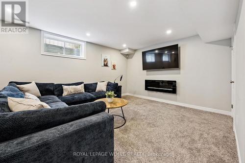 941 Eden Oak Court, Kitchener, ON 