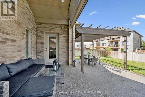 941 Eden Oak Court, Kitchener, ON 