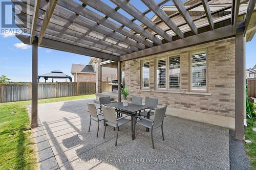 941 Eden Oak Court, Kitchener, ON 