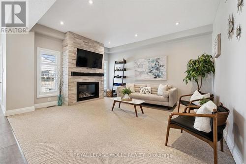 941 Eden Oak Court, Kitchener, ON 
