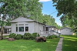 20 NATURE Drive Ste Anne, MB R5H 1H2