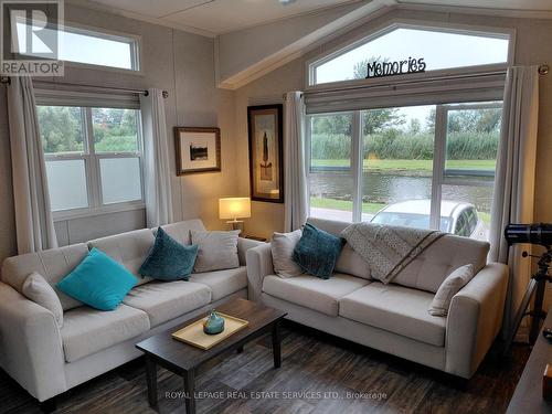 225 Platten Boulevard, Scugog, ON 