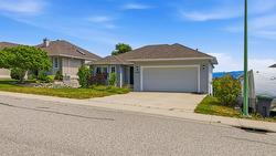 2272 Shannon Hills Drive West Kelowna, BC V4T 2P1