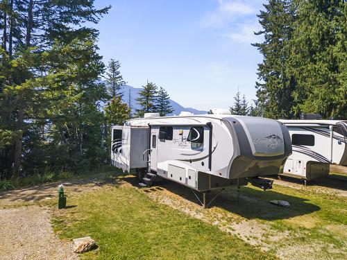 13165 3A Highway, Boswell, BC 