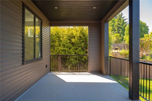 #101-2302 Arbot Rd, Nanaimo, BC 