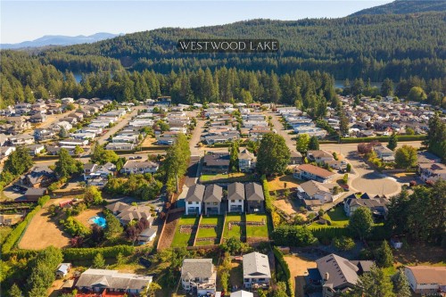 #101-2302 Arbot Rd, Nanaimo, BC 