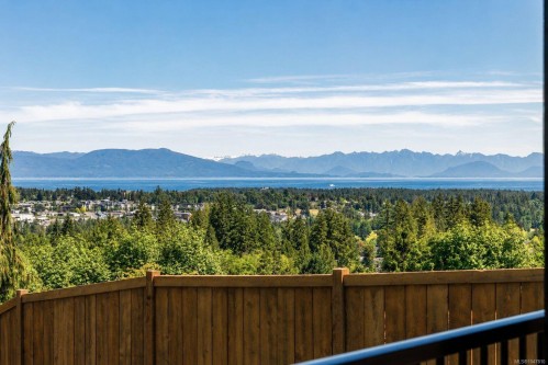 #101-2302 Arbot Rd, Nanaimo, BC 
