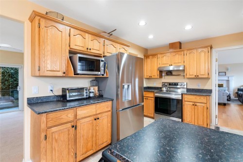 6111 Denali Dr, Duncan, BC 