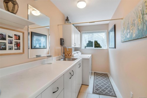 6111 Denali Dr, Duncan, BC 