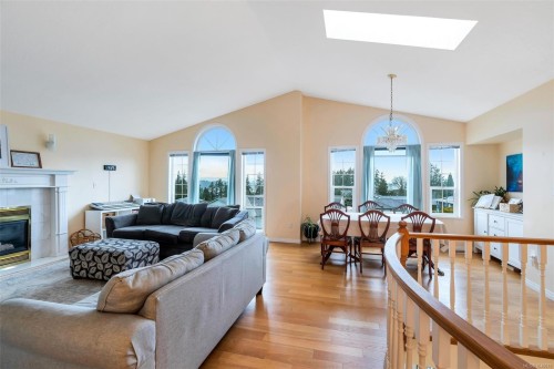 6111 Denali Dr, Duncan, BC 