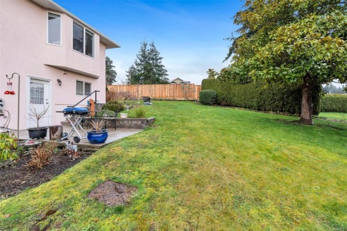 6111 Denali Dr, Duncan, BC 