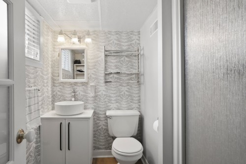 Bathroom - 19 Rue Denis, Repentigny (Repentigny), QC 