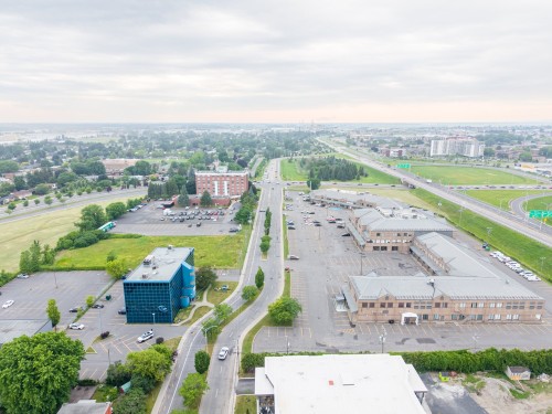 Photo aérienne - 400-200 Rue Macdonald, Saint-Jean-Sur-Richelieu, QC 