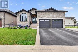 142 GILDERSLEEVE BOULEVARD Loyalist (Bath), ON K0H 1G0