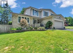 67 BARTLETT CRESCENT London South, ON N6K 1W3