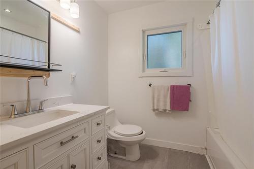 246 Main Street S, Morris, MB 