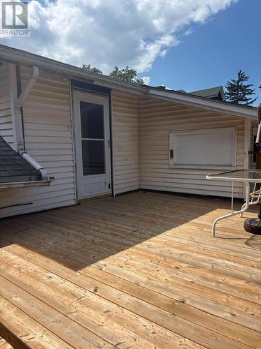 3 - 6165 BARKER STREET , Niagara Falls (Dorchester), Ontario L2G 1Y5 2
