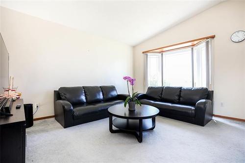 127 Dobrinsky Dr, Winnipeg, MB 