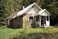 366 Caribou Creek Road  Burton, BC V0G 1R1