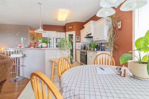 843 Lone Pine Drive, Kelowna, BC 