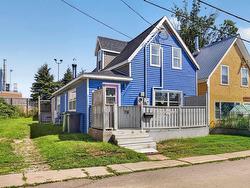 76 Beach Street  Charlottetown, PE C1A 5G8