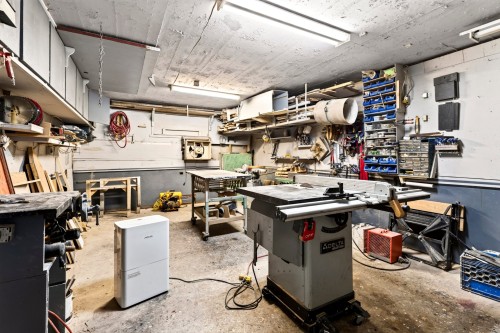 Atelier - 635 Rue Percy, Magog, QC 
