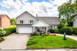 1914 Rue du Vermont  Sherbrooke (Les Nations), QC J1J 1H1