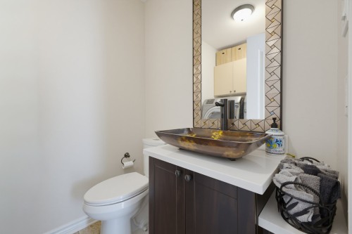 Powder room - 108 Ch. Du Bas-De-La-Rivière, Rigaud, QC 
