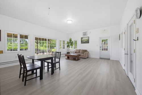 Living Room - 108 Ch. Du Bas-De-La-Rivière, Rigaud, QC 