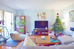 #207-1694 Cedar Hill Cross Rd Saanich, BC V8P 2P7
