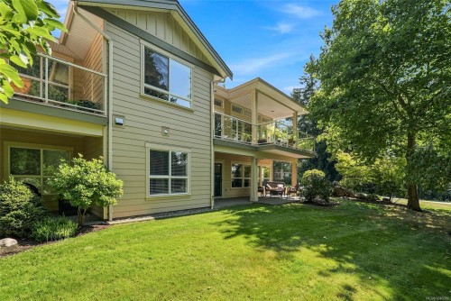 5790 Garnet Pl, Nanaimo, BC 