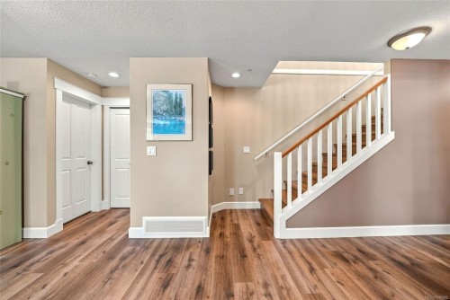5790 Garnet Pl, Nanaimo, BC 