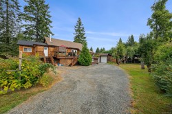 4689 Cumberland Rd  Cumberland, BC V0R 1S0