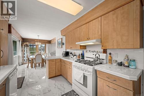 3980 Dillman Rd, Campbell River, BC 